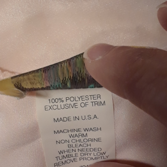 Vintage pale peach chemise by Dentelle - Picture 8 of 8